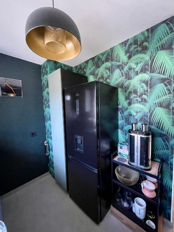 Appartement De Caractere Avec Jacuzzi Fréjus Exterior photo